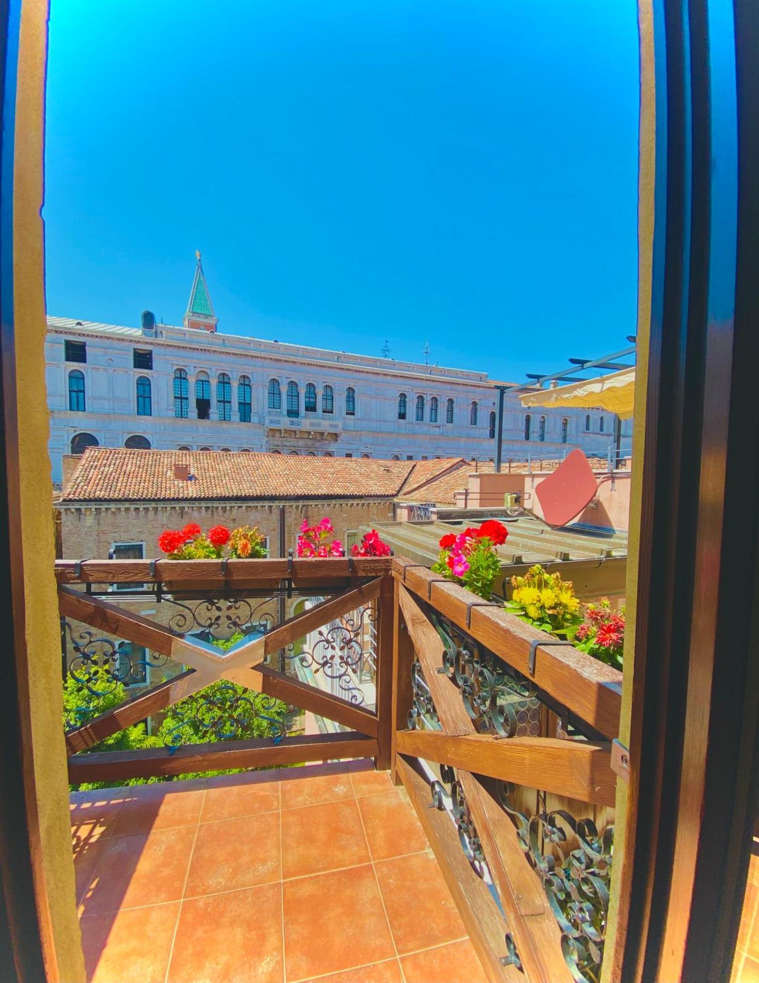 Hotel Casa Banon à Venise Extérieur photo
